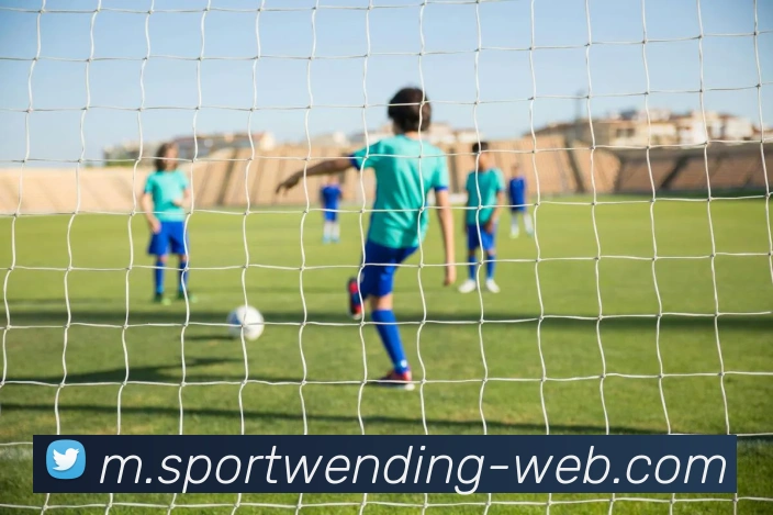 意甲主席宣布米兰对科莫比赛定于国米欧冠首个周三在圣西罗举行